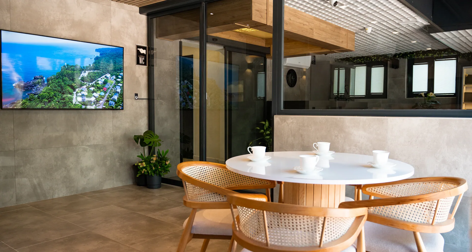 Dell Art Apart Hotel bahçe terası
